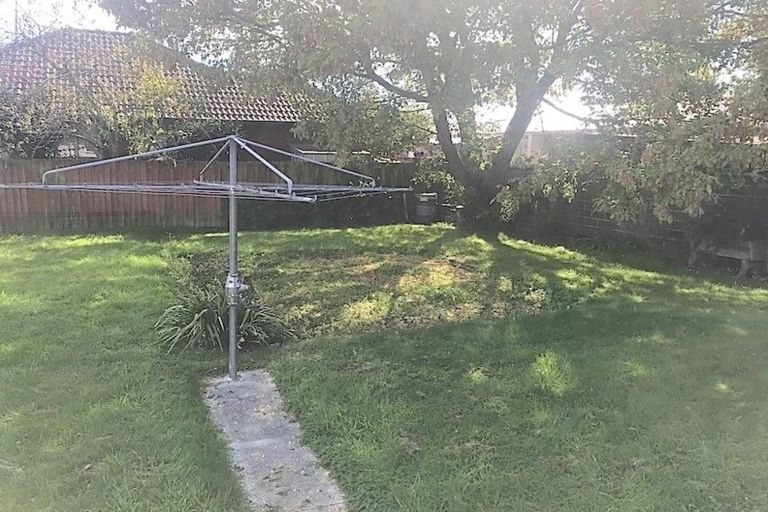 Photo of property in 114 Blenheim Road, Riccarton, Christchurch, 8041