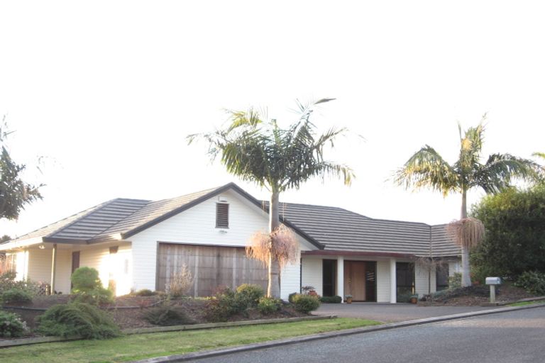 Photo of property in 64 Rarere Terrace, Kerikeri, 0230