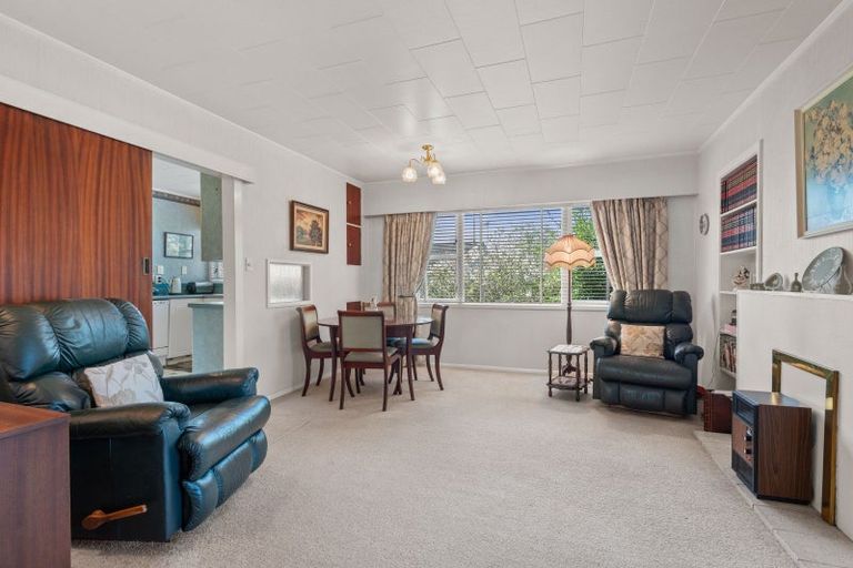 Photo of property in 16 Queen Alexandra Street, Lansdowne, Masterton, 5810