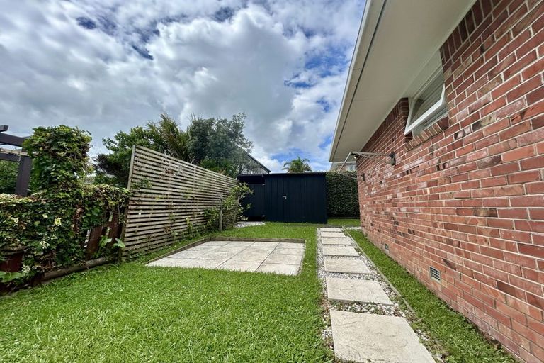 Photo of property in 1/15a Kawerau Avenue, Devonport, Auckland, 0624