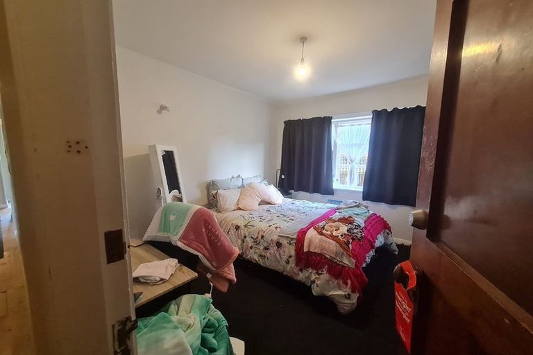 Photo of property in 17 Paeroa Street, Riccarton, Christchurch, 8041