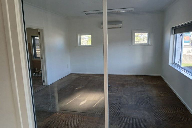 Photo of property in 1262a Cameron Road, Gate Pa, Tauranga, 3112