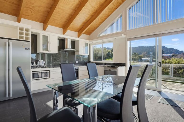 Photo of property in 2 Kowhai Way, Ohakune, 4625