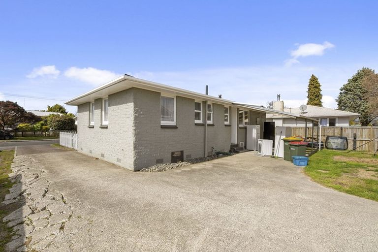 Photo of property in 8 Kahu Street, Utuhina, Rotorua, 3015