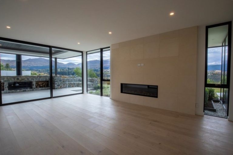 Photo of property in 5 Beechwood Lane, Lower Shotover, Queenstown, 9371