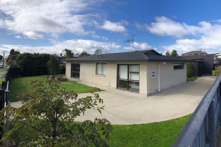 Photo of property in 246 Ngatai Road, Otumoetai, Tauranga, 3110