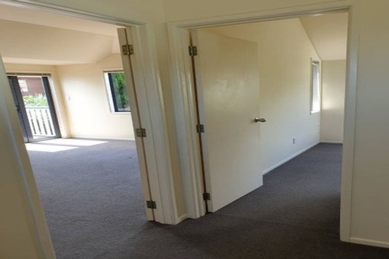 Photo of property in 2/191 St Johns Road, Saint Johns, Auckland, 1072