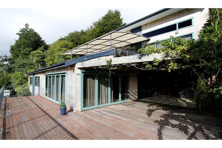 Photo of property in 8 Scoresby Street, Opua, 0200