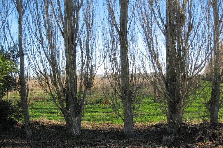 Photo of property in 1/48 Shannon Place, Belfast, Christchurch, 8051