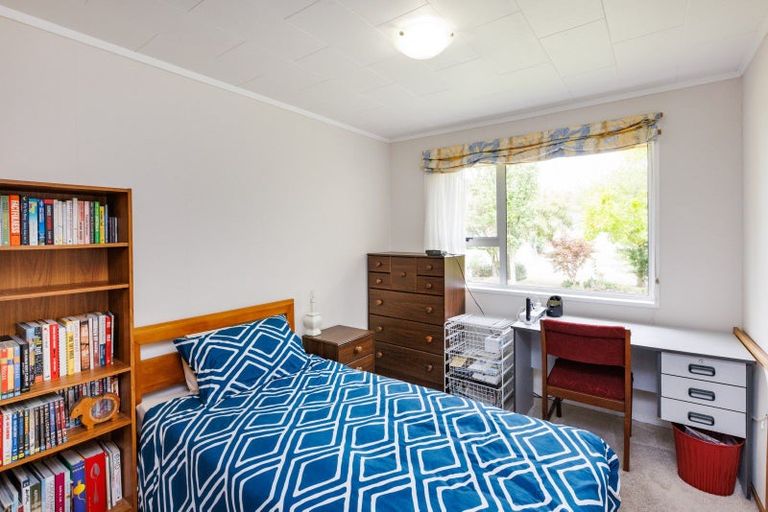 Photo of property in 18 Lane Place, Awapuni, Palmerston North, 4412