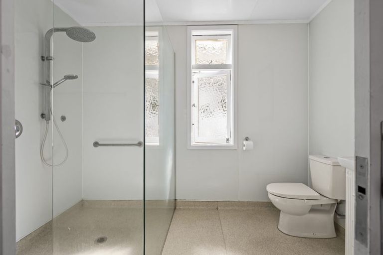 Photo of property in 170a High Street, Bulls, 4818