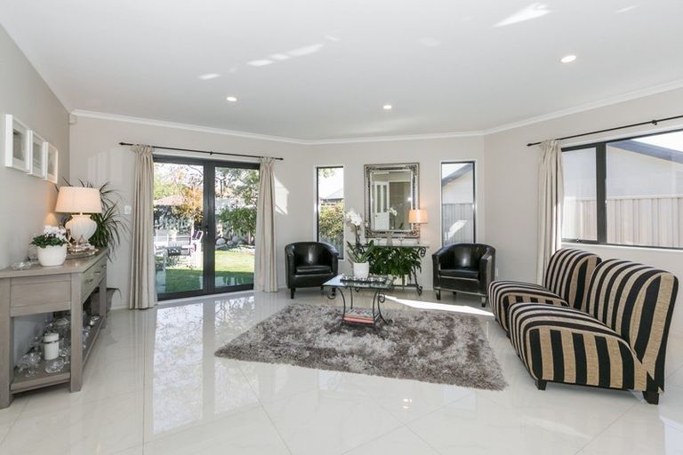 Photo of property in 38 Russell Robertson Drive, Havelock North, 4130