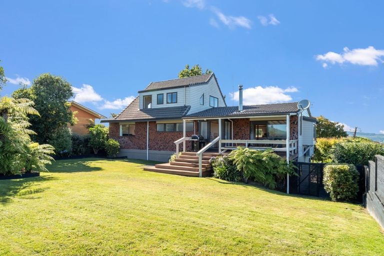 Photo of property in 49 Grand Vue Road, Kawaha Point, Rotorua, 3010