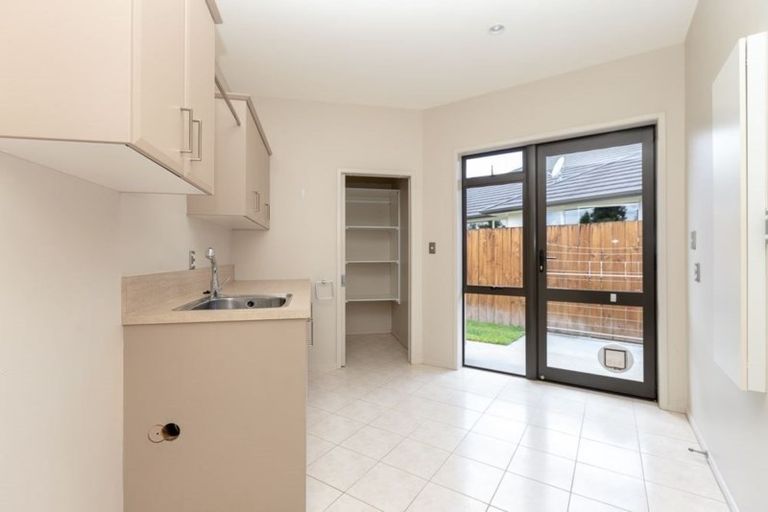 Photo of property in 11 The Esplanade, Huntington, Hamilton, 3210