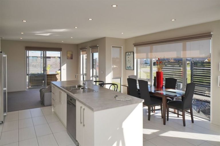 Photo of property in 38 Solander Road, Pegasus, 7612