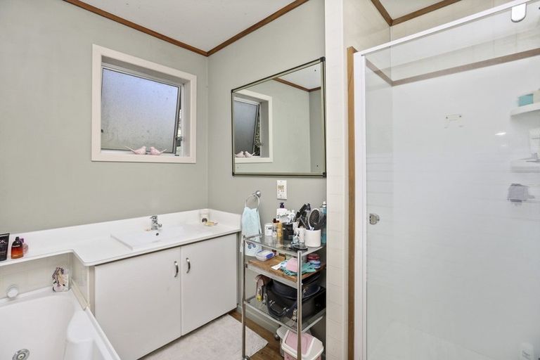 Photo of property in 1 Carlton Terrace, Westown, New Plymouth, 4310