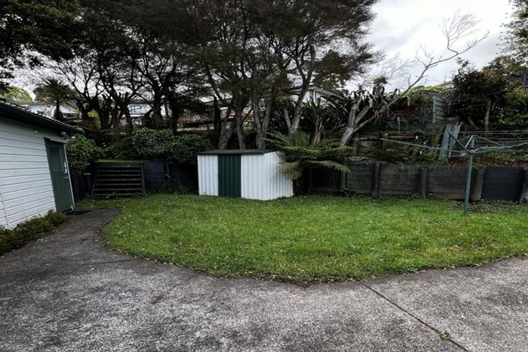 Photo of property in 9 Withers Road, Glen Eden, Auckland, 0602