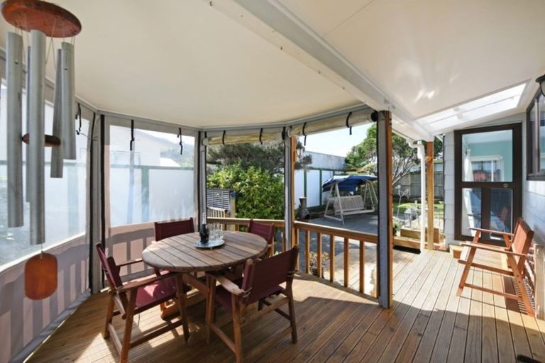 Photo of property in 6 Turon Crescent, Totara Park, Upper Hutt, 5018