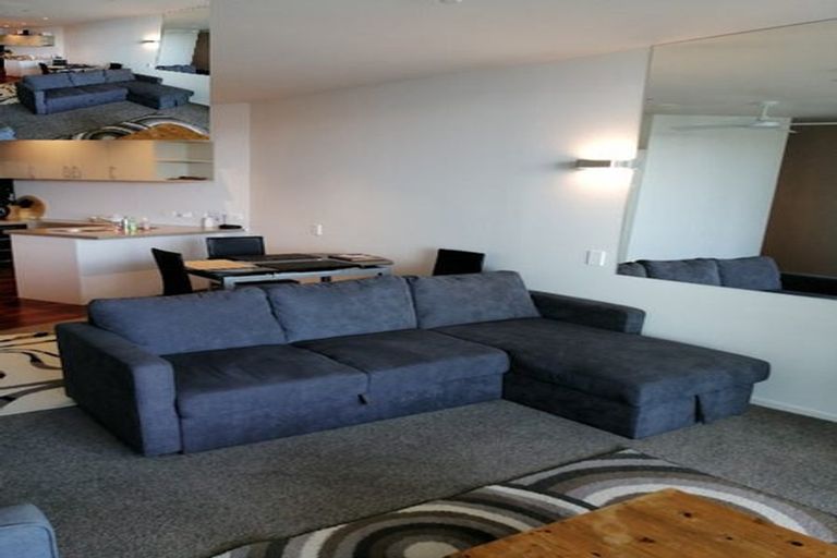 Photo of property in 1105/11 Tamariki Avenue, Kelston, Auckland, 0602