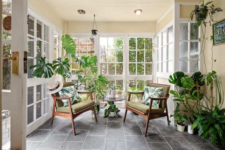 Photo of property in 17 Te Aroha Street, Hamilton East, Hamilton, 3216