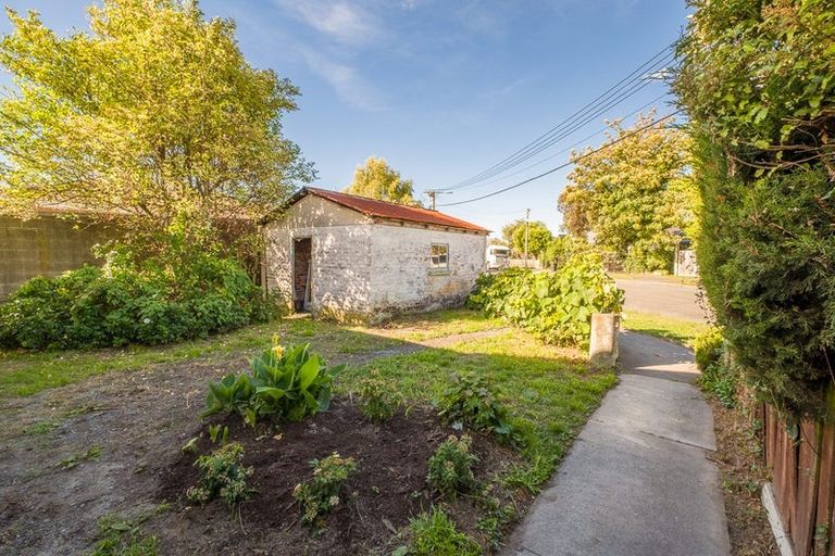 Photo of property in 215 Olliviers Road, Linwood, Christchurch, 8011