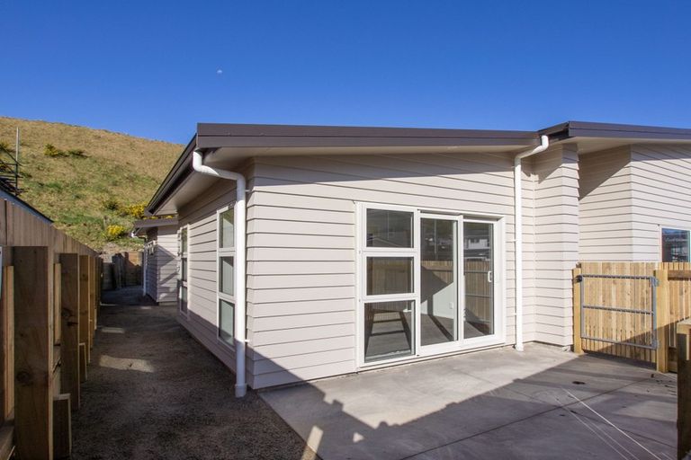 Photo of property in 38 Rochdale Drive, Churton Park, Wellington, 6037