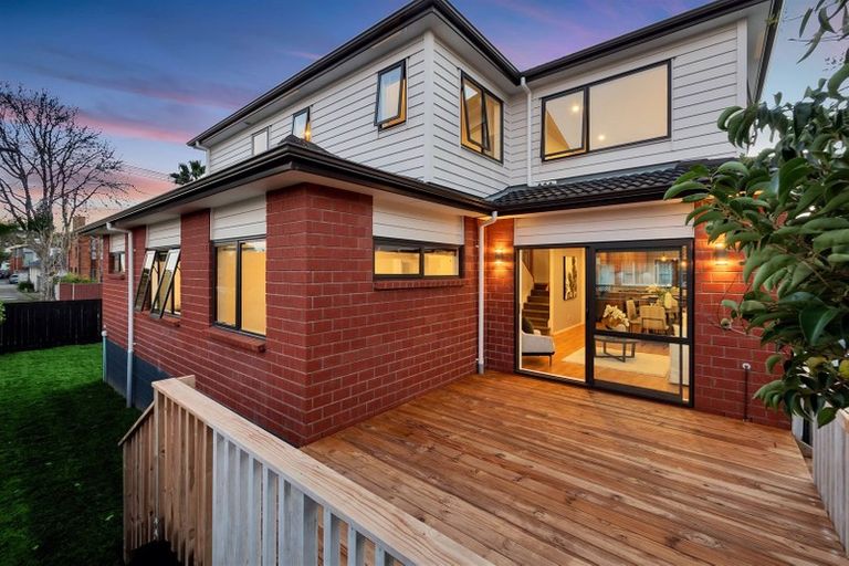 Photo of property in 128 Nile Road, Milford, Auckland, 0620