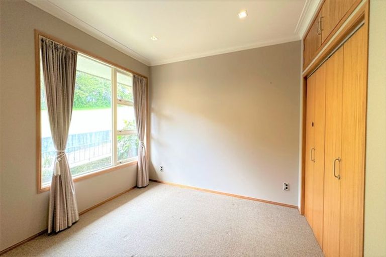 Photo of property in 150 Redoubt Road, Flat Bush, Auckland, 2019