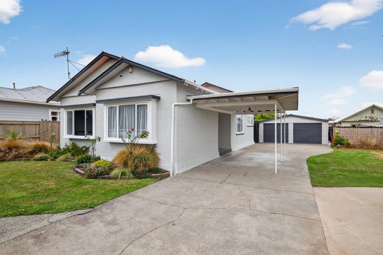 Photo of property in 44 Chelwood Street, Takaro, Palmerston North, 4412