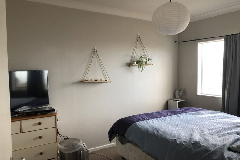 Photo of property in 13 Rewa Road, Three Kings, Auckland, 1024