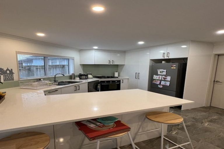 Photo of property in 32a Watts Road, Manurewa, Auckland, 2102