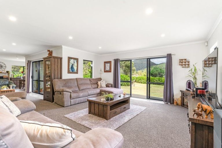 Photo of property in 5523 Masterton Castlepoint Road, Tinui, Masterton, 5889