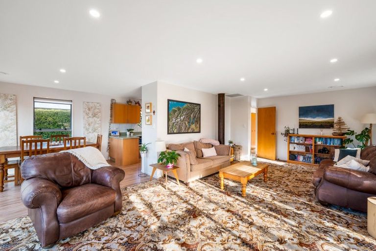 Photo of property in 140 Aubrey Road, Wanaka, 9305