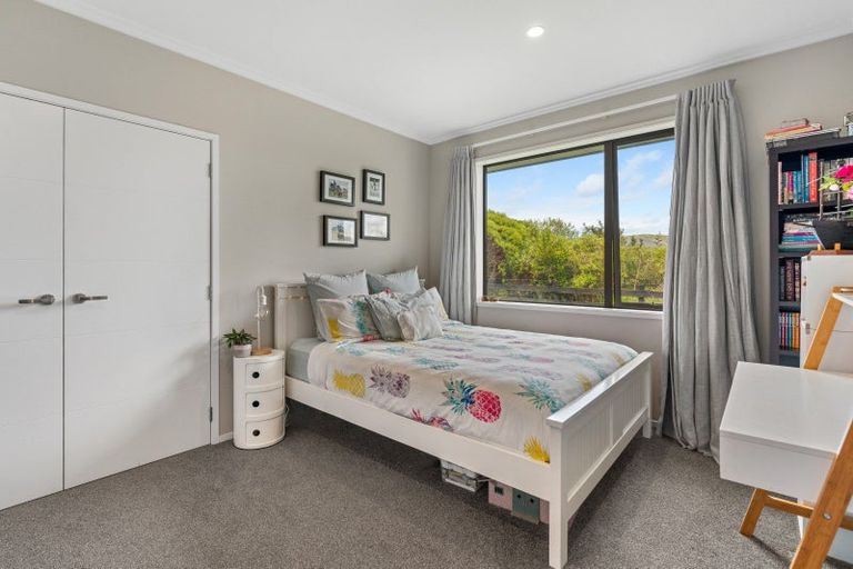 Photo of property in 19 Lacebark Drive, Kinloch, Taupo, 3377