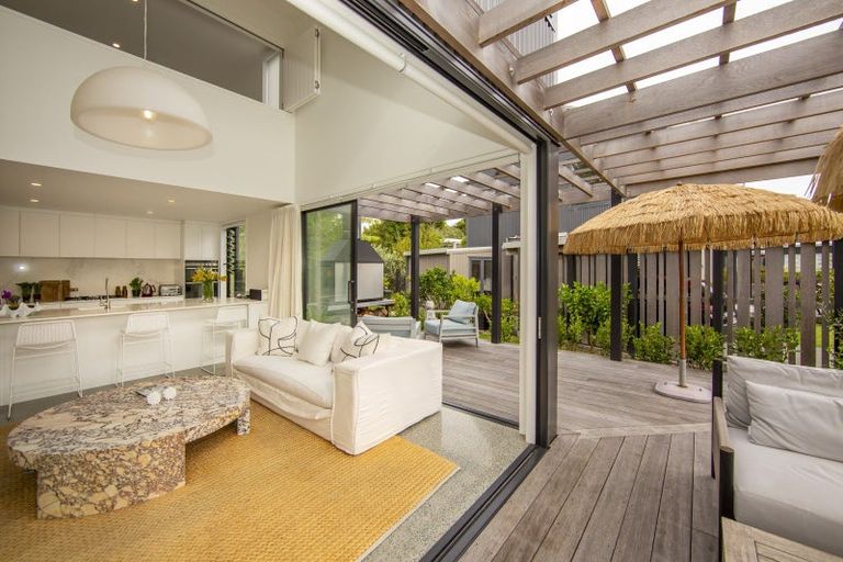 Photo of property in 9 Citrus Place, Mangawhai, 0505