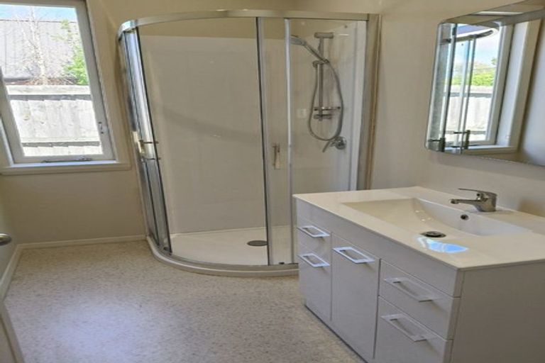 Photo of property in 23 Claremont Avenue, Papanui, Christchurch, 8053