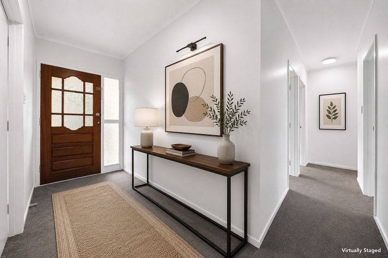 Photo of property in 1/132 Hutchinsons Road, Bucklands Beach, Auckland, 2014