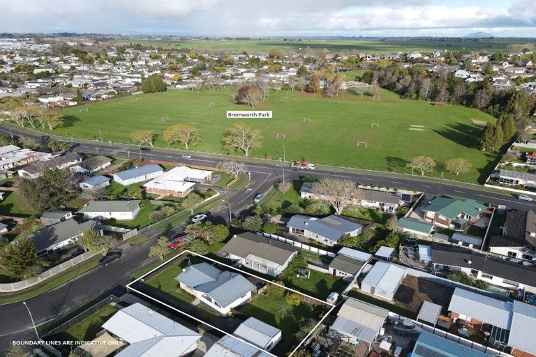 Photo of property in 44 Dalton Crescent, Dinsdale, Hamilton, 3204