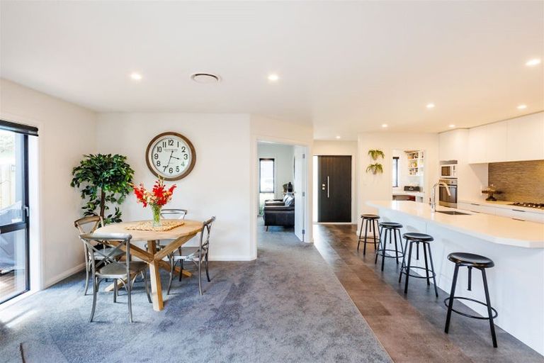 Photo of property in 36 Freedom Drive, Kelvin Grove, Palmerston North, 4414