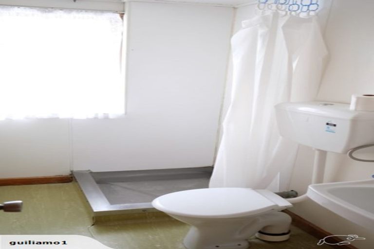 Photo of property in 4/13 May Street, Hamilton East, Hamilton, 3216