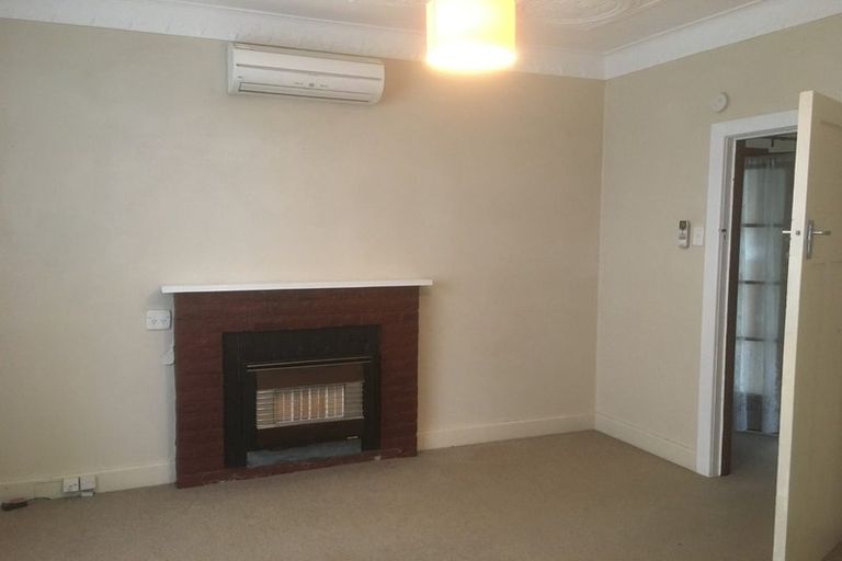 Photo of property in 113 Victoria Avenue, Hokowhitu, Palmerston North, 4410