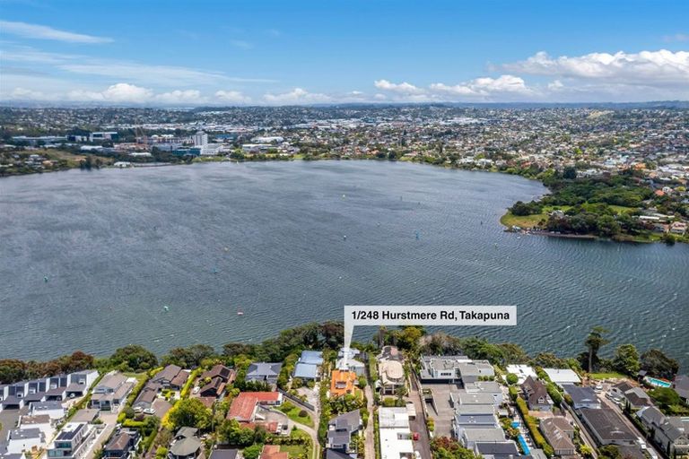 Photo of property in 1/248 Hurstmere Road, Takapuna, Auckland, 0622