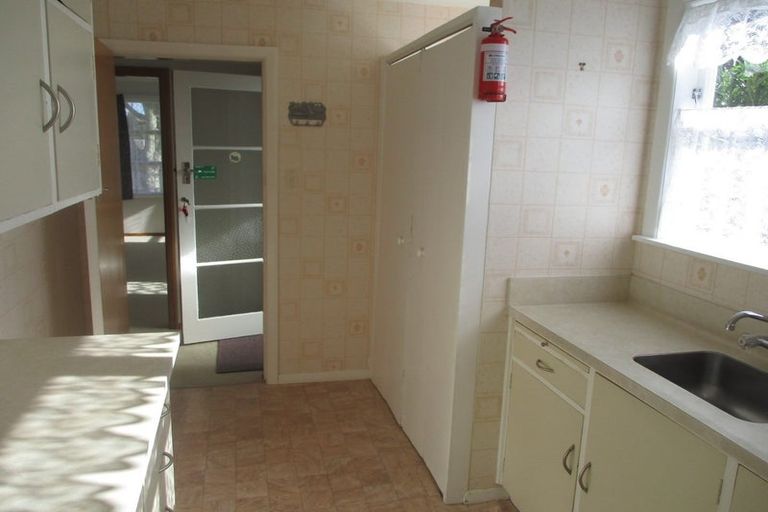 Photo of property in 3 Churchill Street, Levin, 5510