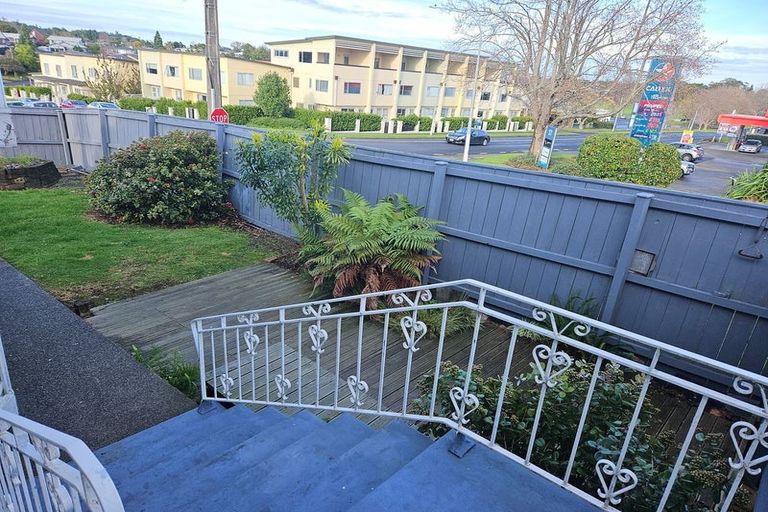 Photo of property in 2/23 Green Street, Papakura, 2110
