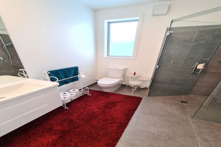 Photo of property in 4 Glide Lane, Whitby, Porirua, 5024