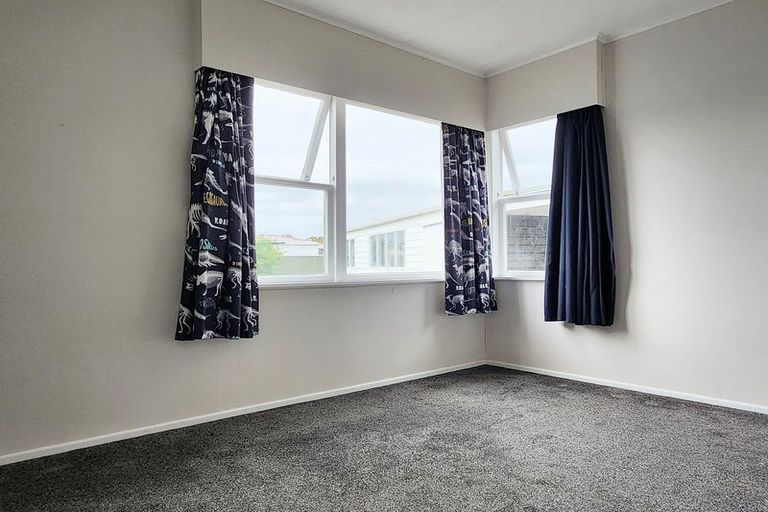 Photo of property in 3 Hunter Street, Milson, Palmerston North, 4414