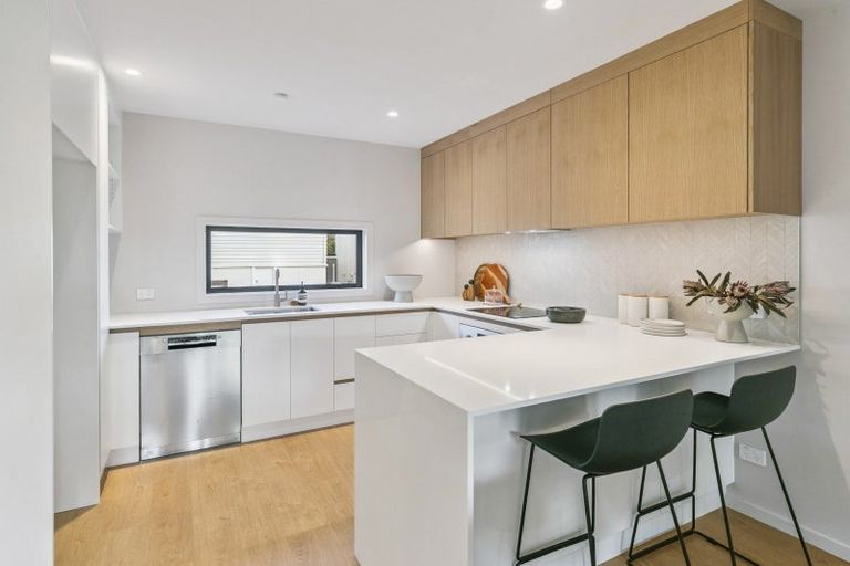 Photo of property in 365c Karori Road, Karori, Wellington, 6012