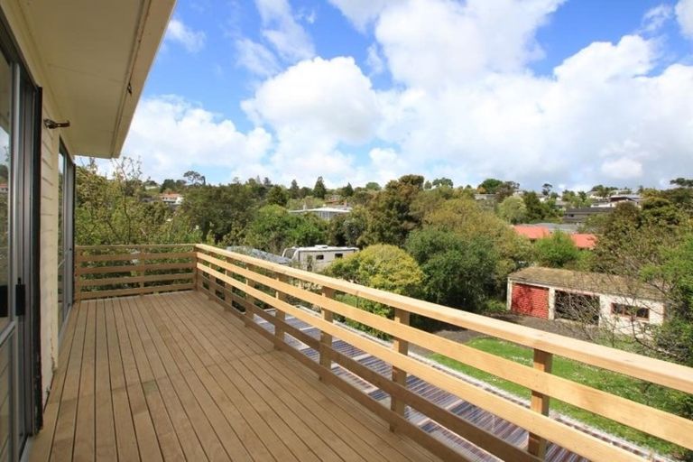 Photo of property in 3 Derwent Crescent, Titirangi, Auckland, 0604