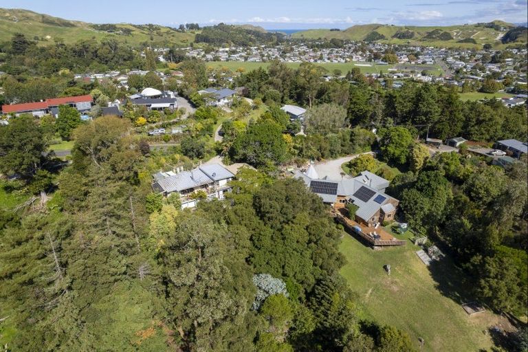 Photo of property in 22 Gaddums Hill Road, Outer Kaiti, Gisborne, 4010