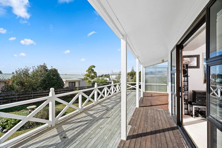 Photo of property in 22 Kawau View Road, Snells Beach, 0920